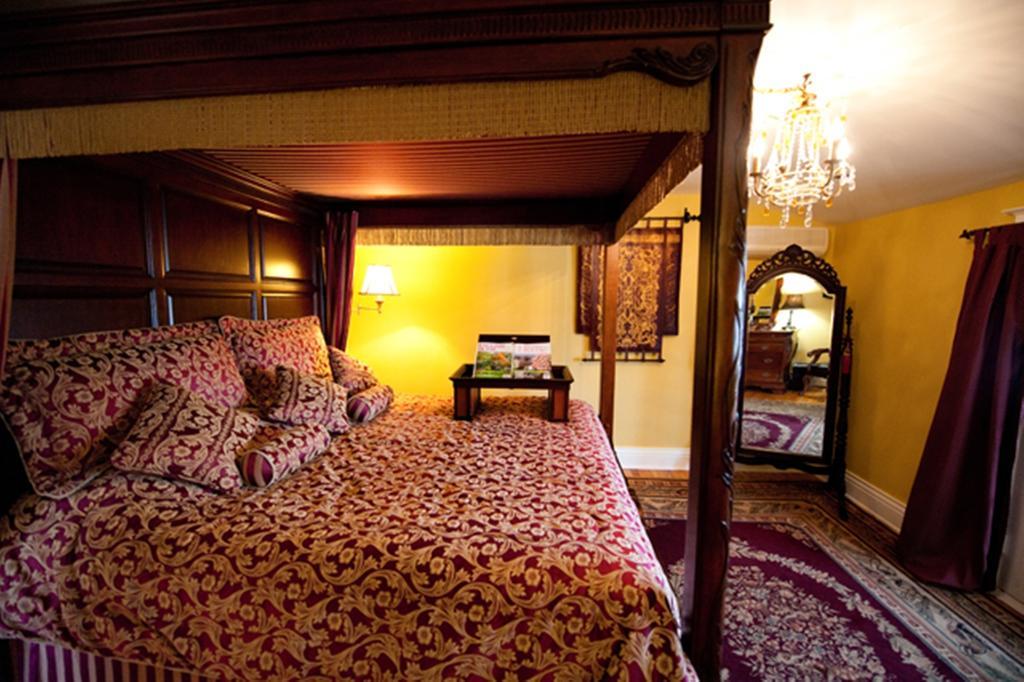 Talwood Manor B&B Port Colborne Zimmer foto